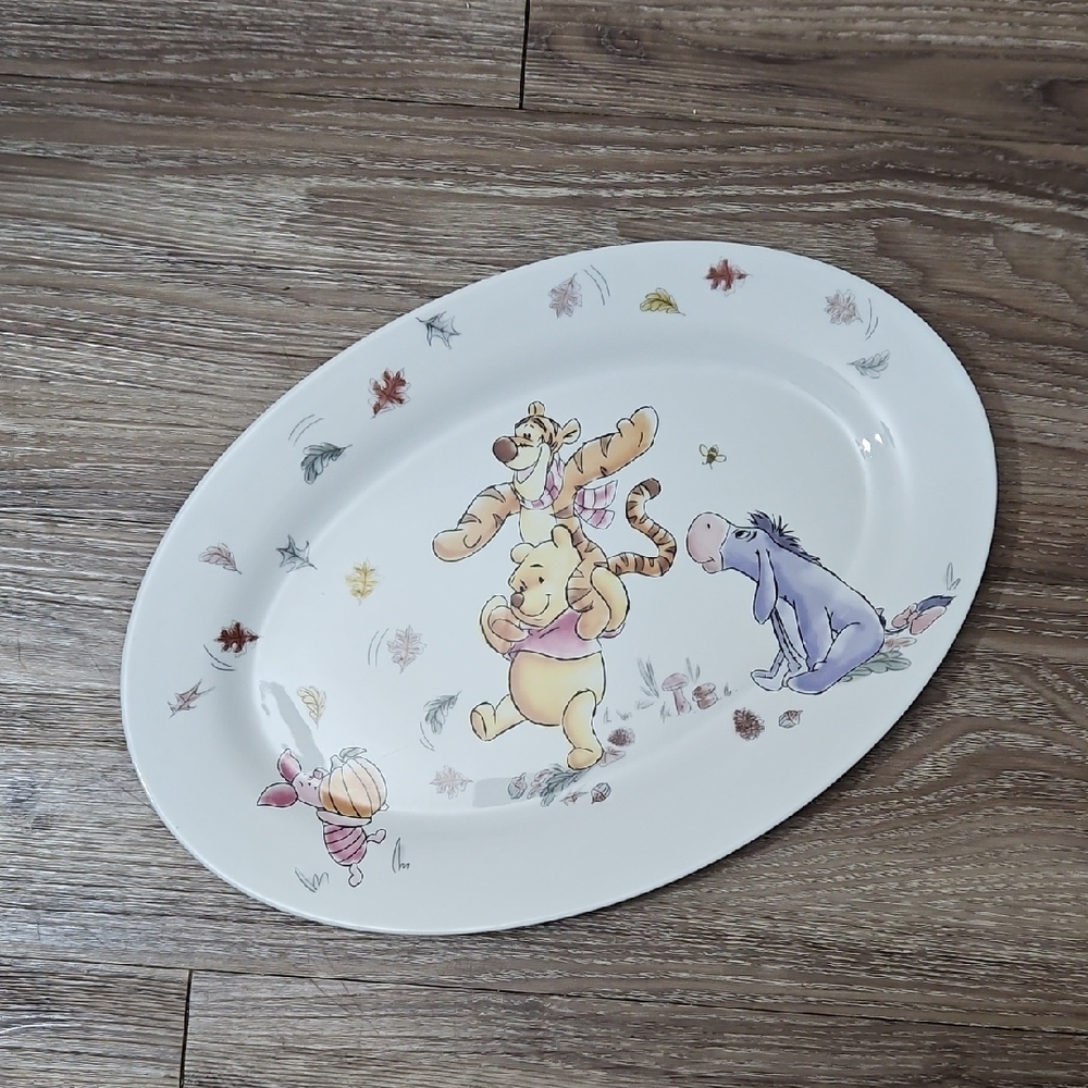 Disney Winnie The Pooh Falling Leaves Piglet Pumpkin Eeyore Tigger Oval Platter